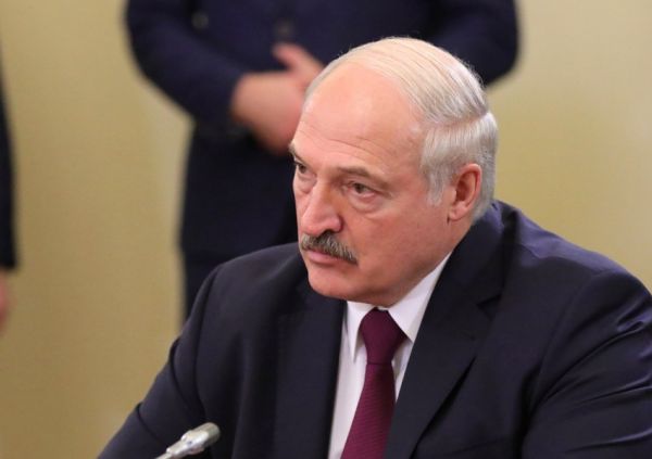 Лукашенко назвал страны, вмешивающиеся в дела Беларуси