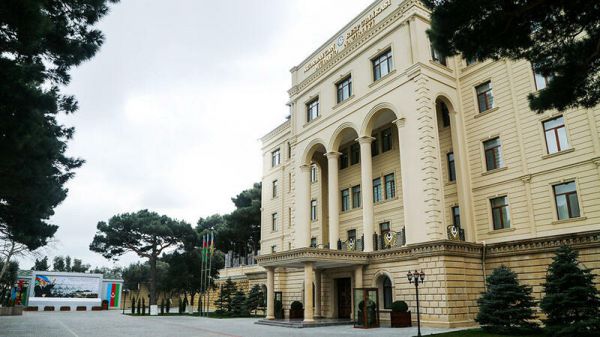 “Azərbaycana məxsus hərbi təyyarə vurulmayıb” “Azərbaycana məxsus hərbi təyyarə vurulmayıb”