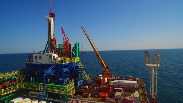 SOCAR AQS пробурило первую разветвленную скважину в Южно-Каспийском бассейне