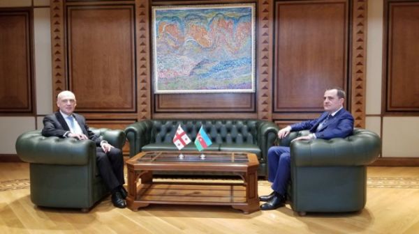 Les MAE azerbaïdjanais et géorgien tiennent une réunion en tête-à-tête à Bakou