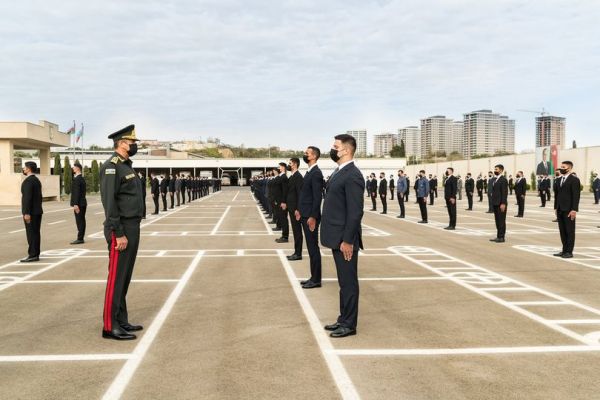 Polis orqanlarında xidmət etmək arzusunda olan gənclərin sıra baxışı keçirilib Polis orqanlarında xidmət etmək arzusunda olan gənclərin sıra baxışı keçirilib