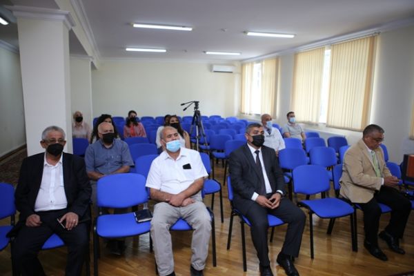 Əkinçilik İnstitutu Dominikandan yeni yem bitkisi introduksiya edir Əkinçilik İnstitutu Dominikandan yeni yem bitkisi introduksiya edir