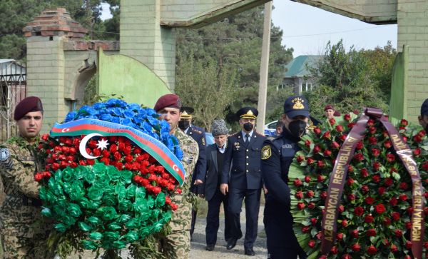 Biləsuvarda Vətən müharibəsi şəhidinin anım mərasimi keçirilib Biləsuvarda Vətən müharibəsi şəhidinin anım mərasimi keçirilib