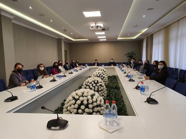 “Azərbaycanda rektorlar konfransının yaradılması” layihəsinin monitorinqi keçirilib “Azərbaycanda rektorlar konfransının yaradılması” layihəsinin monitorinqi keçirilib