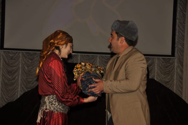 Füzuli Dövlət Dram Teatrı yeni mövsümünü “Yaddaş” tamaşası ilə açdı