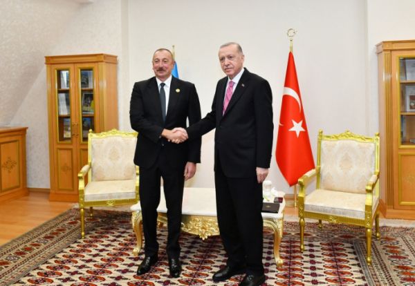 La question de la construction d'un chemin de fer le long de la rivière Araz a été résolue, dit Erdogan