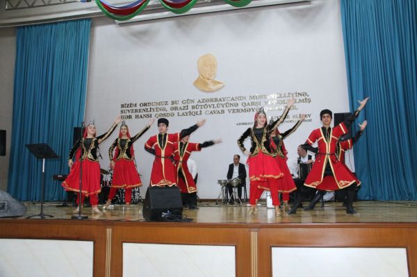 Baş İdarənin təşkilatçılığı ilə Ramazan bayramı münasibətilə konsert keçirilib