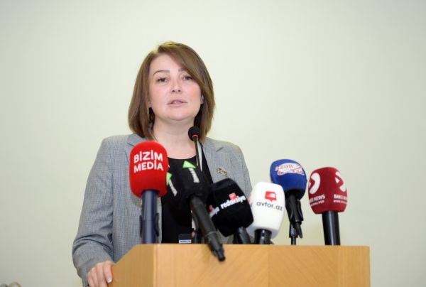 Jalə Əhmədova Dünya Alpaqut Federasiyasının prezidenti seçildi - FOTOLAR