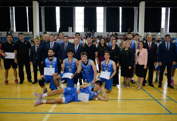 AzTU komandası basketbol üzrə turnirin qalibi olub - FOTOLAR