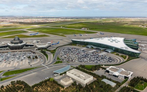Международные аэропорты Азербайджана обслужили с начала года 4,5 млн пассажиров