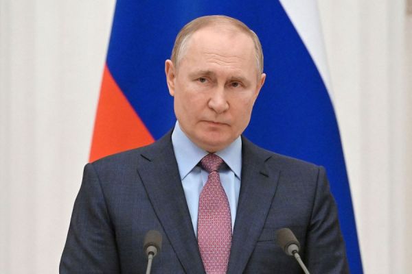 Putin: "MDB üzvləri arasında da fikir ayrılıqları yaranır"