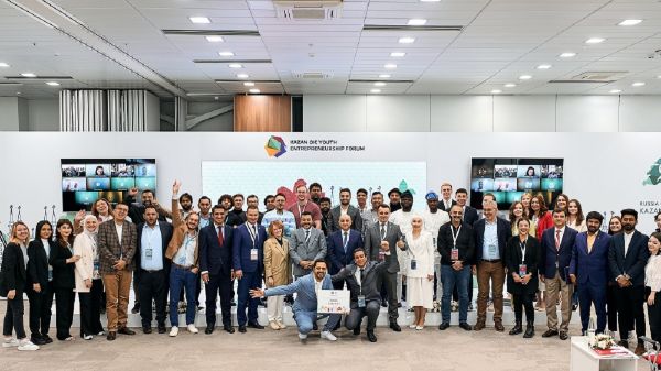 9-cu Kazan İƏT Gənc İş Adamlarının Forumu sona yetdi 9-cu Kazan İƏT Gənc İş Adamlarının Forumu sona yetdi