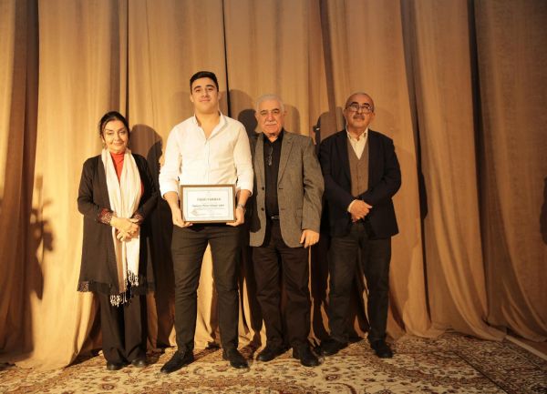 Bakı Şəhər Xalq Teatrları Festivalının mükafatlandırılma mərasimi keçirilib