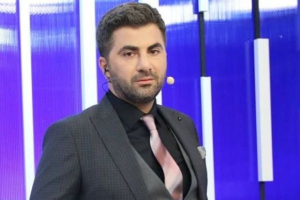 Zaur Baxşəliyev: “Aygün söz vermişdi ki, gələn həftə verilişinə gələcəyəm” Zaur Baxşəliyev: “Aygün söz vermişdi ki, gələn həftə verilişinə gələcəyəm”