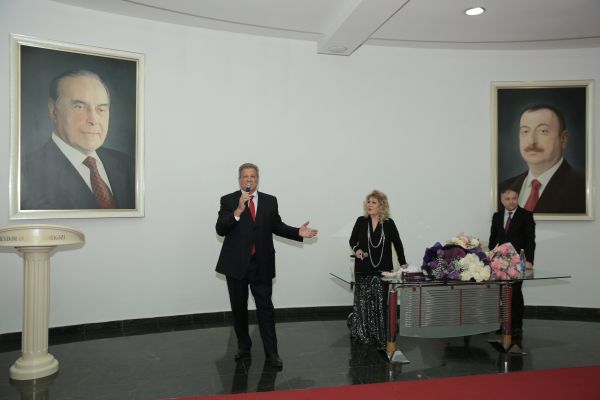 Xalq artisti Nisə Qasımova ilə görüş keçirilib