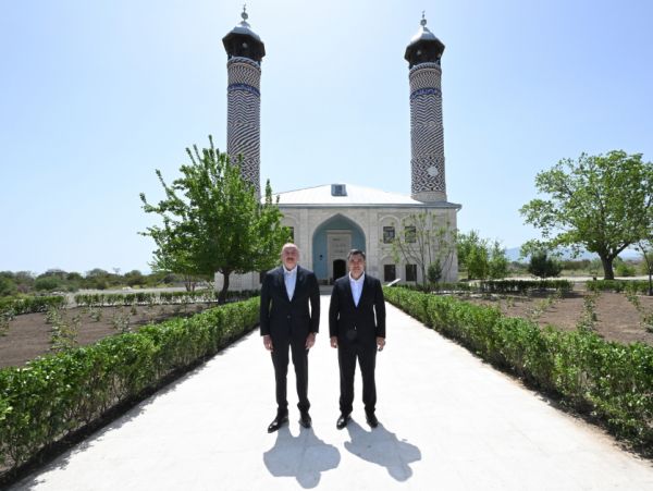 Prezident İlham Əliyev və Prezident Sadır Japarov Ağdam Cümə məscidinin açılışında iştirak ediblər