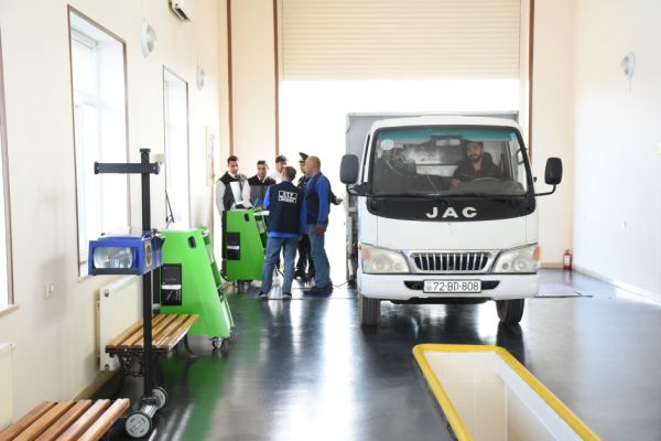 Naxçıvanda “Təmiz hava” aylığı çərçivəsində reyd keçirilib Naxçıvanda “Təmiz hava” aylığı çərçivəsində reyd keçirilib