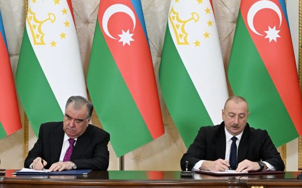 Azerbaijan, Tajikistan sign documents