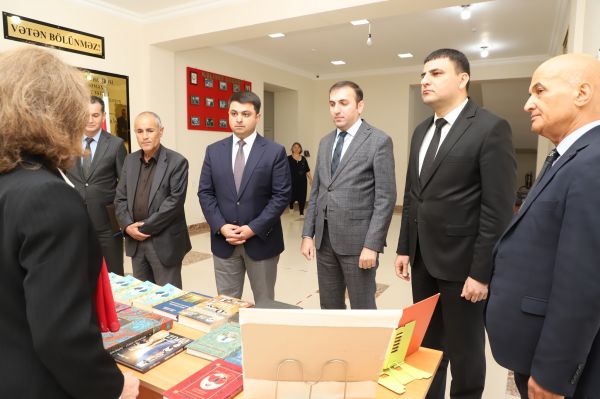 Neftçalada Məhəmməd Füzulinin 530 illik yubileyi qeyd olunub - FOTOLAR Neftçalada Məhəmməd Füzulinin 530 illik yubileyi qeyd olunub - FOTOLAR