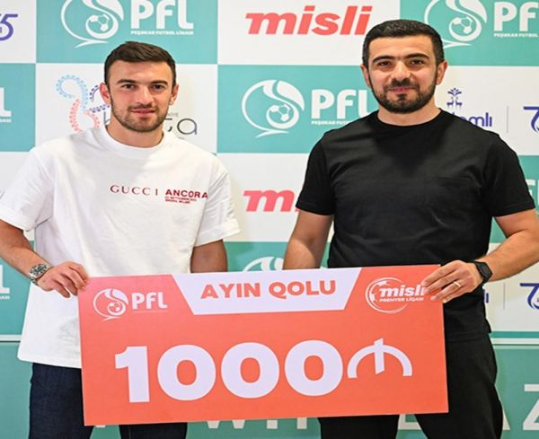Qara Qarayev “Neftçi”də 1000 manatlıq qol vurdu Qara Qarayev “Neftçi”də 1000 manatlıq qol vurdu