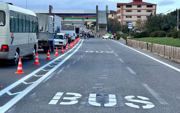 Avtobus və velosiped zolaqlarına çıxanların cəriməsi - ARTIRILIR Avtobus və velosiped zolaqlarına çıxanların cəriməsi - ARTIRILIR