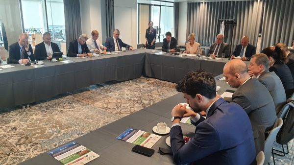 BMT-nin Brüssel Ofisində Azərbaycanda minalarla mübarizə mövzusuna həsr edilmiş brifinq təşkil edilib BMT-nin Brüssel Ofisində Azərbaycanda minalarla mübarizə mövzusuna həsr edilmiş brifinq təşkil edilib