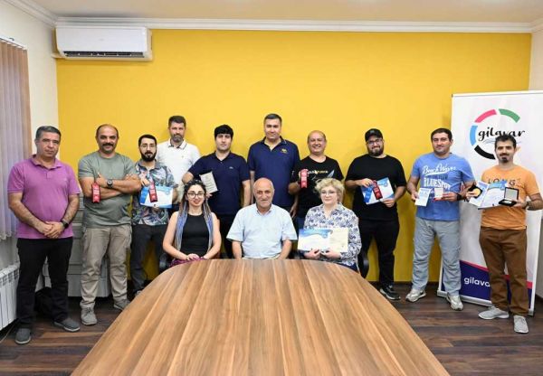 “Foto Kadr 2023” mükafatlandırma mərasimi keçirilib - FOTOLAR “Foto Kadr 2023” mükafatlandırma mərasimi keçirilib - FOTOLAR