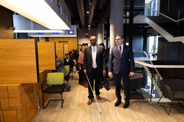 Cibuti Respublikasından olan nümayəndə heyəti DOST Mərkəzi ilə tanış olub