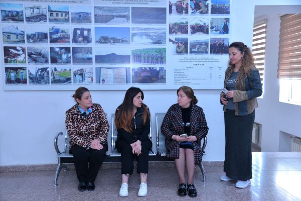 Alternativ qeydiyyat mərkəzlərində 501 valideynə dəstək göstərilib