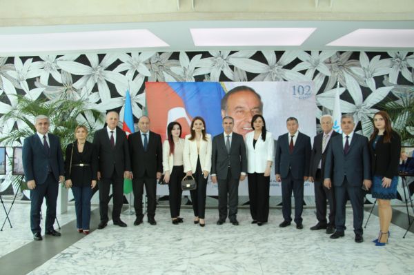 Səbaildə Ulu Öndərin anadan olmasının 102-ci ildönümünə həsr edilmiş tədbir keçirilib