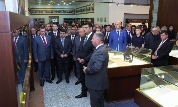 NDU-da “Ulu Öndərin xatirə həftəsi”nə start verilib