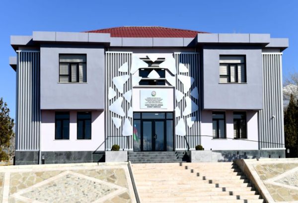 Naxçıvanda vergi ödəyicilərinə xidmət mərkəzlərində 23 mindən çox xidmət göstərilib