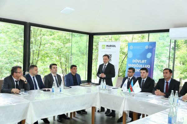 ADRA nümayəndəsi sahibkarların suallarını cavablandırıb