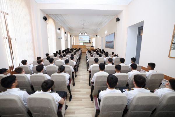 “Konstitusiya və Suverenlik İli” çərçivəsində ADDA-da seminar keçirilib