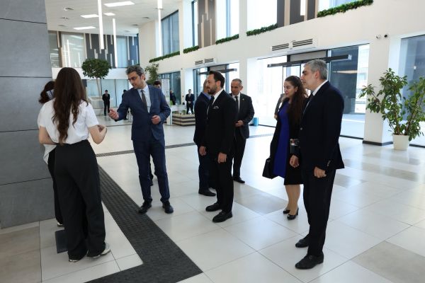 Türkiyədən olan nümayəndə heyəti 4 saylı Bakı DOST Mərkəzində olub