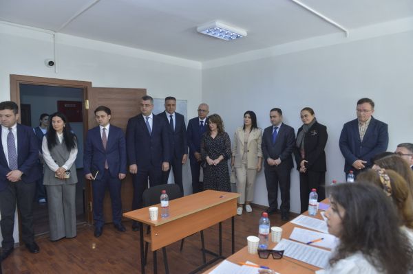 Musiqi müəllimlərinin attestasiyası ilə bağlı infotur təşkil olunub