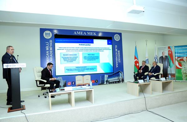 “Milli dövlətçilik və folklor” mövzusunda elmi konfrans