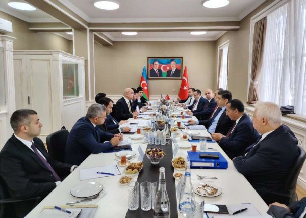 Azərbaycan və Türkiyə gömrük xidmətlərinin nümayəndə heyətləri arasında görüş keçirilib