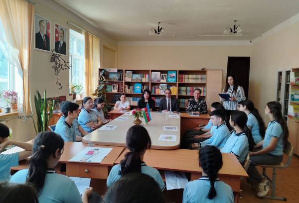 Təhsil müəssisələrində “İnsan hüquqları aylığı”