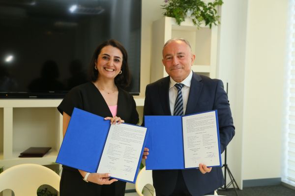 AzTU ilə “Bakı Kristal Zalı” MMC arasında əməkdaşlıq memorandumu imzalanıb