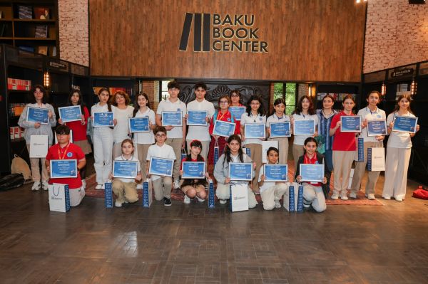 Məktəblilər 54-cü Beynəlxalq Məktub Yazısı Müsabiqəsində iştirak ediblər - FOTOLAR