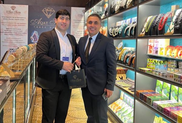 AQAT Silver “Milli Brendlərin Pərakəndə Zirvəsi -2025”in sponsoru oldu - FOTOLAR