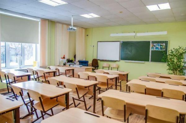 Bir ildə 64 məktəb bağlanıb - Rayonlar üzrə RƏQƏMLƏR