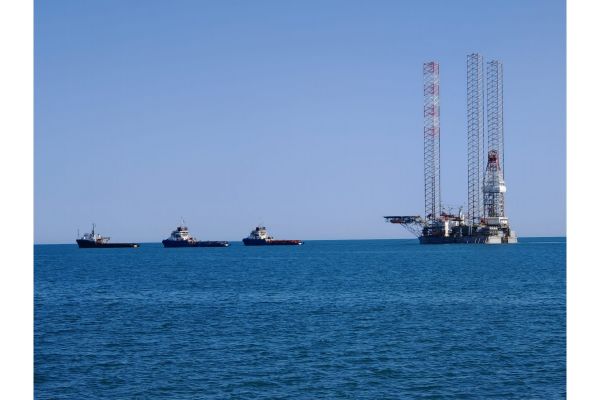 "Neptun" qurğusunun yedəklənmə əməliyyatı uğurla başa çatıb