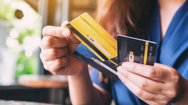 Nəqliyyatda bank kartları ilə ödəniş edə biləcəyik