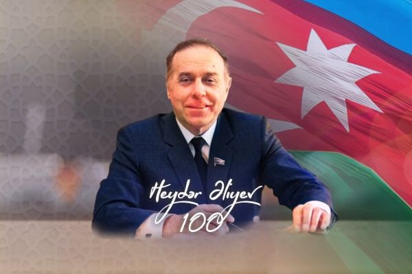 Tarixi Zəfər aparan yolun başlanğıcı!