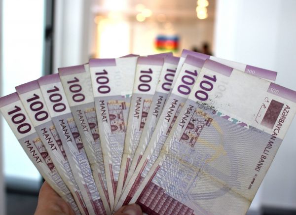 Prezident təqaüdləri üzrə 290 mln. manat ödənilib