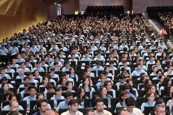 Respublika Fənn Olimpiadalarının qaliblərinə mükafatlar təqdim olunub - FOTOLAR