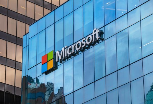 “Microsoft” 9 mindən çox əməkdaşını işdən çıxarır