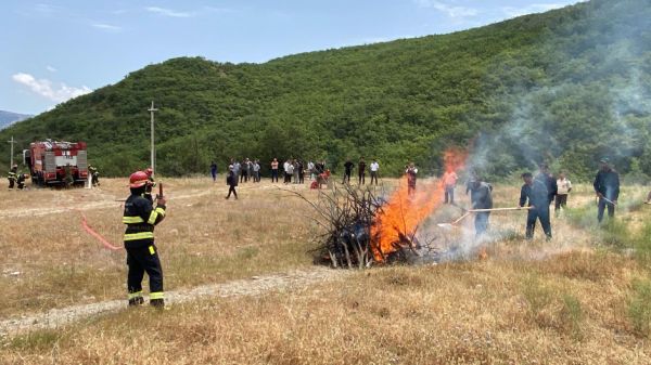 Altıağac Milli Parkında yanğın təhlükəsizliyinə dair təlim keçirilib